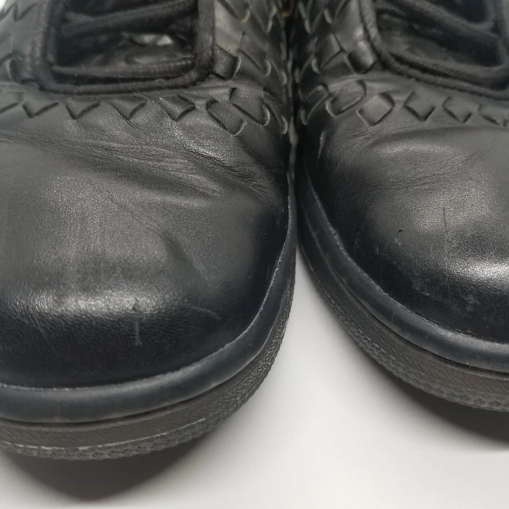 Jordan black leather